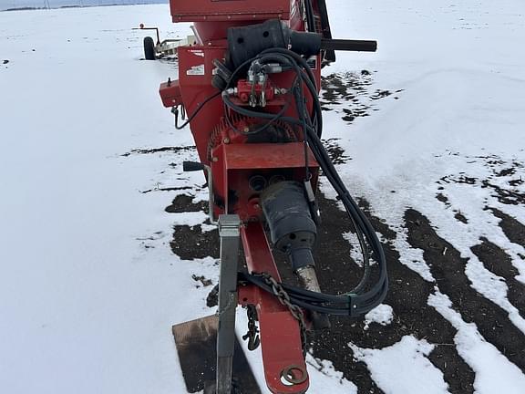 Image of Farm King 1684 equipment image 2