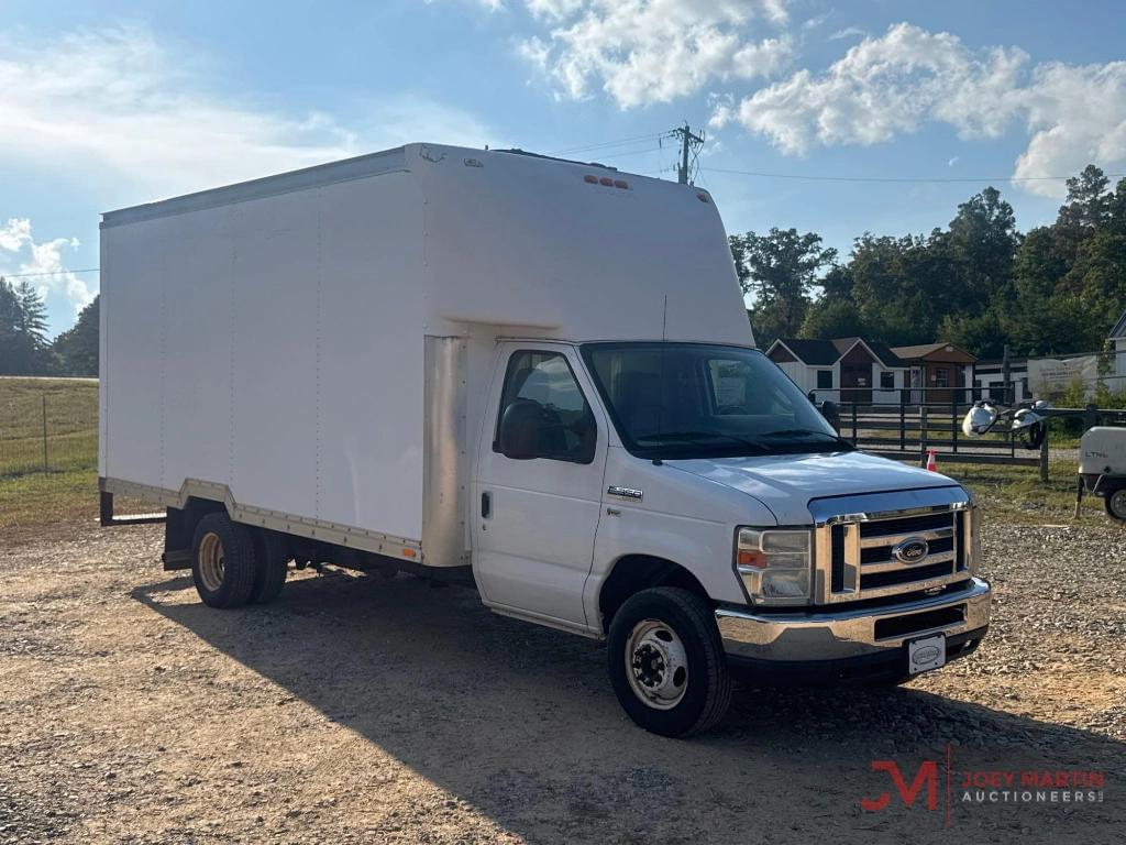 Image of Ford F-350 Primary image