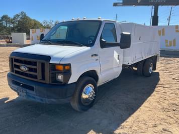 Main image Ford E-450