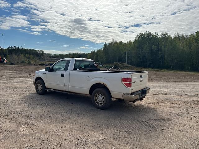 Image of Ford F-150 equipment image 3