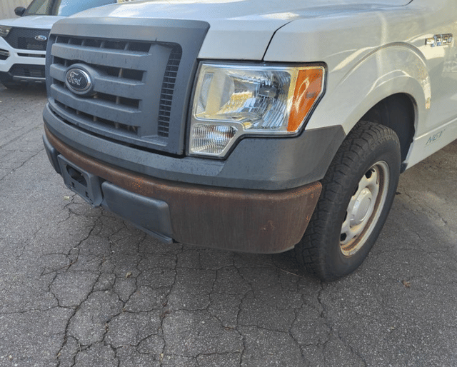 Image of Ford F-150 equipment image 1