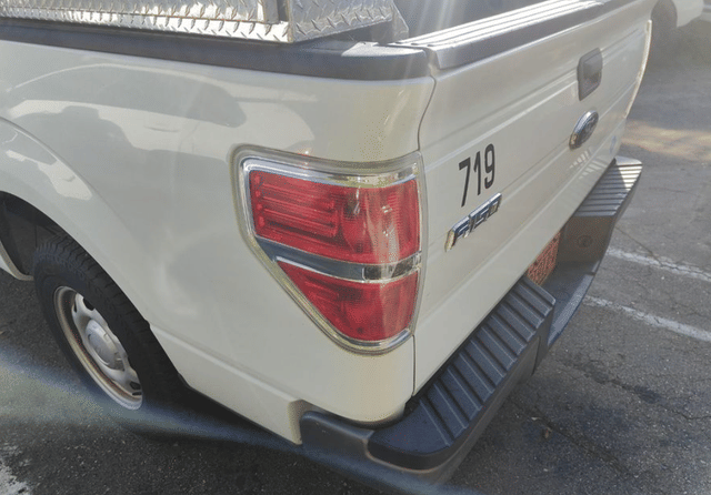 Image of Ford F-150 equipment image 4