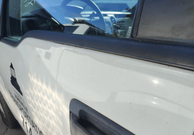 Image of Ford F-150 equipment image 1