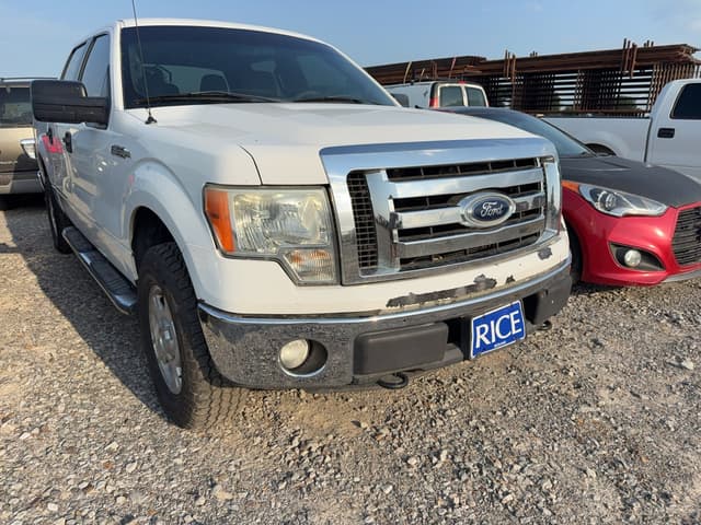 Image of Ford F-150 equipment image 2
