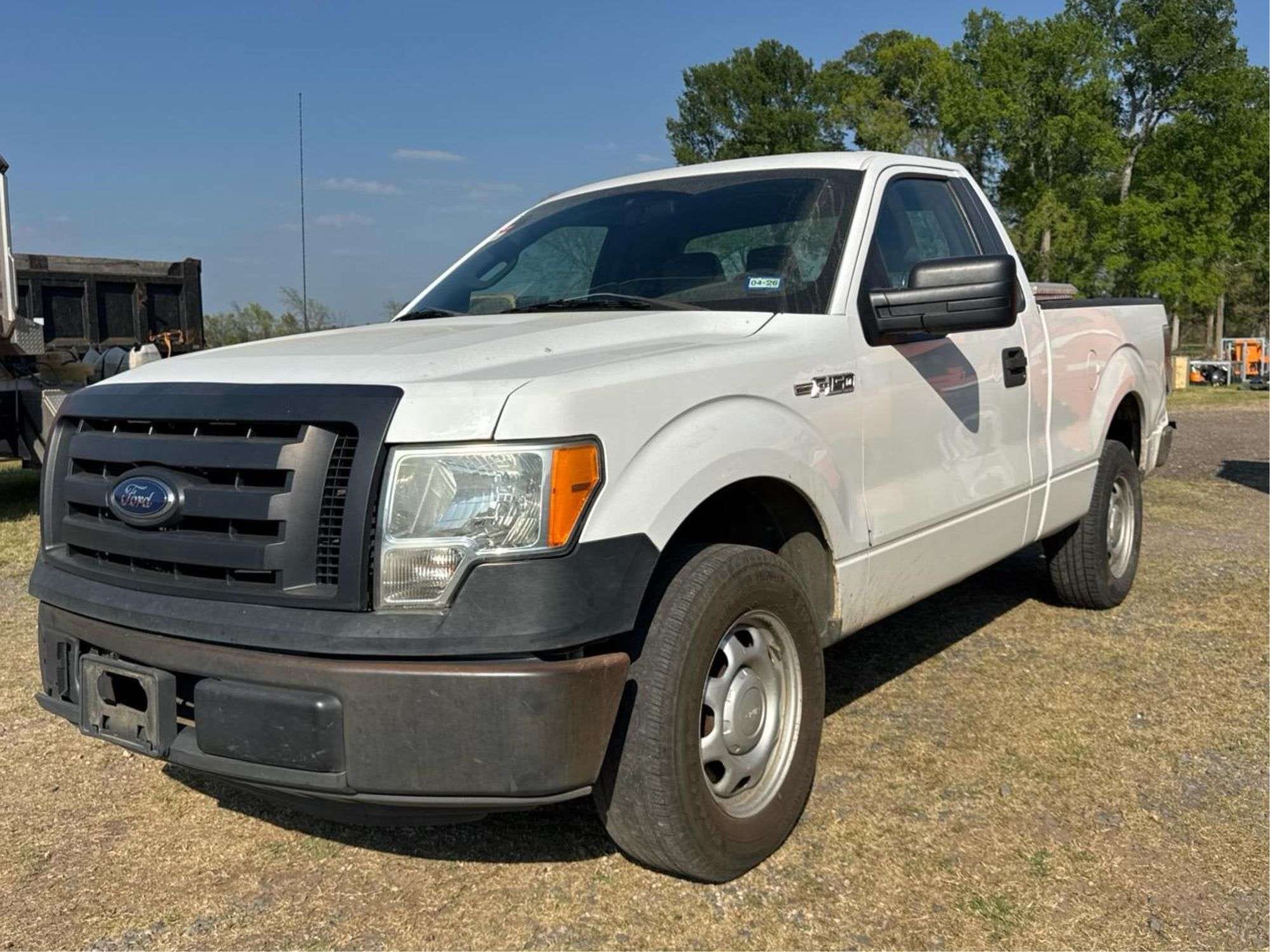 2012 Ford F-150 Equipment Image0