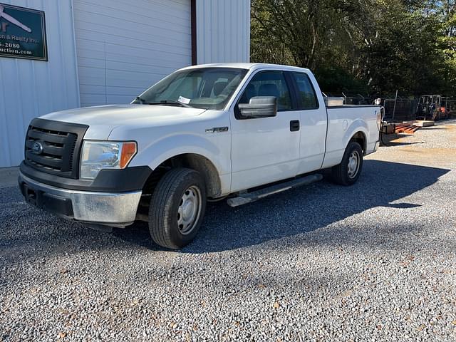 Image of Ford F-150 equipment image 1