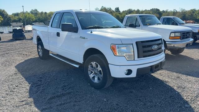 Image of Ford F-150 equipment image 2