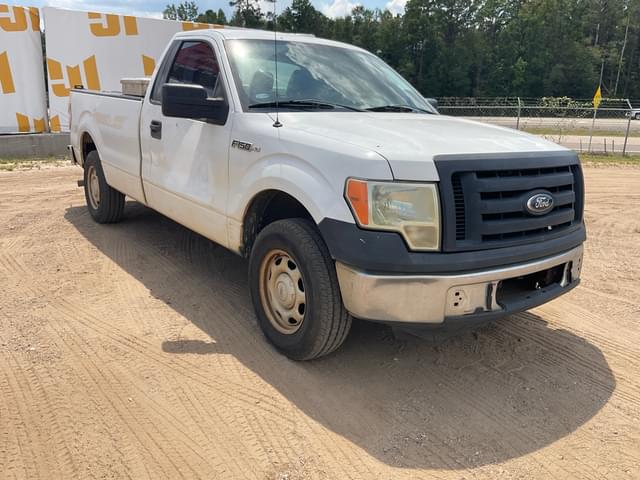 Image of Ford F-150 equipment image 2