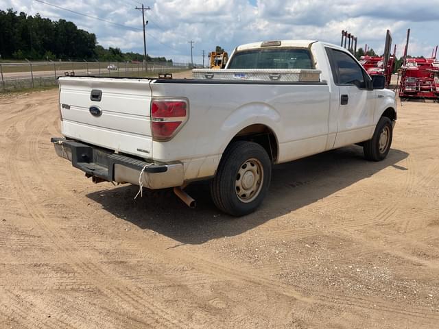 Image of Ford F-150 equipment image 4