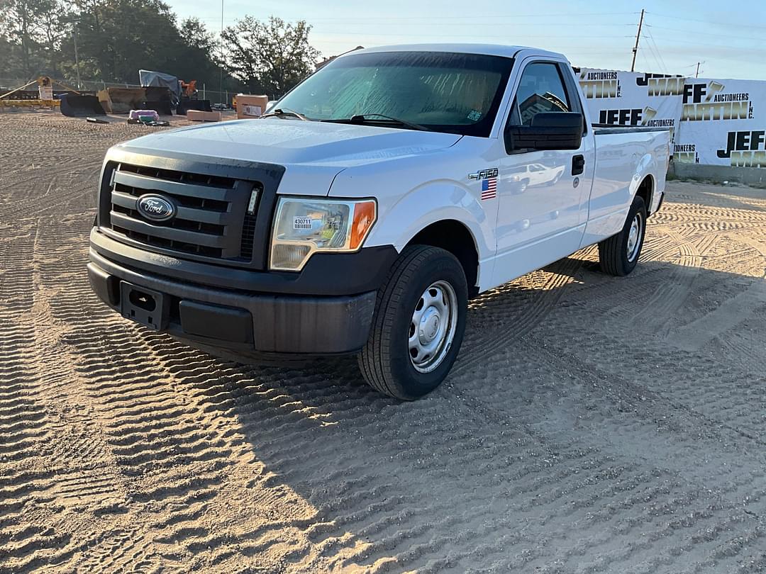 Image of Ford F-150 Primary image