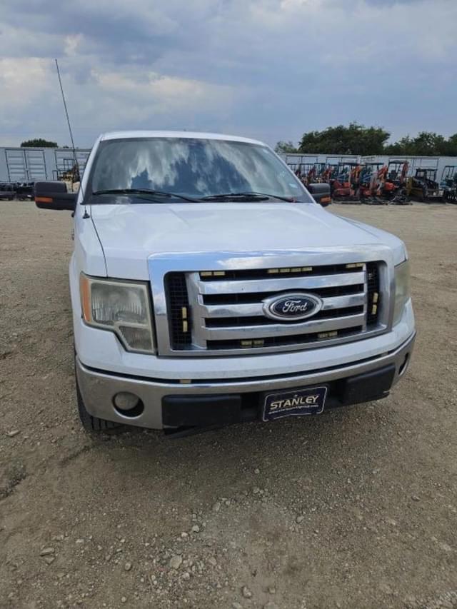 Image of Ford F-150 equipment image 2