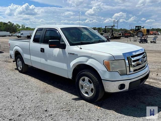 Image of Ford F-150 equipment image 3