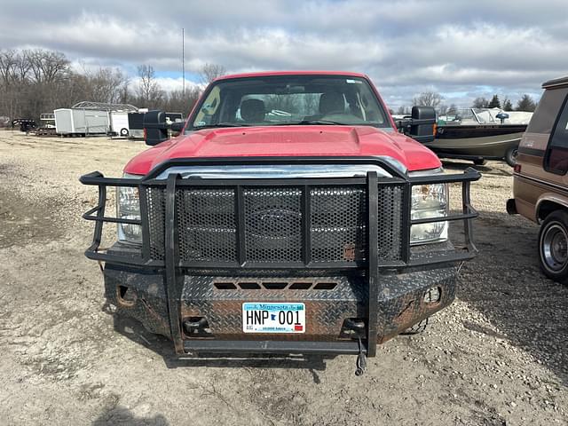Image of Ford F-250 equipment image 1