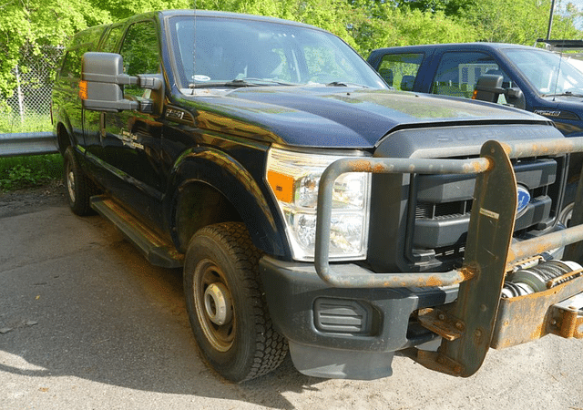 Image of Ford F-250 equipment image 1