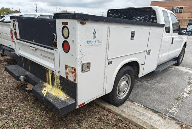 Image of Ford F-250 equipment image 4