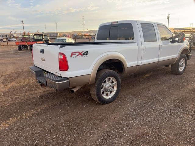 Image of Ford F-250 equipment image 2