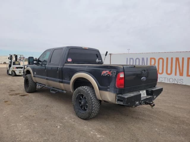 Image of Ford F-250 equipment image 2