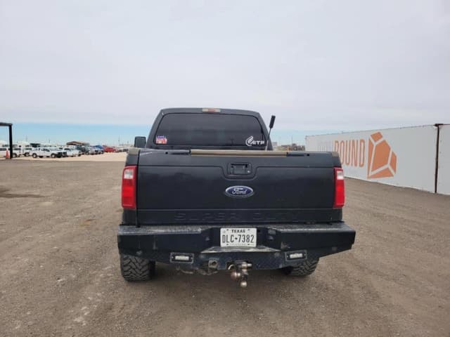 Image of Ford F-250 equipment image 3