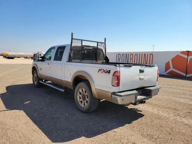 Image of Ford F-250 equipment image 2