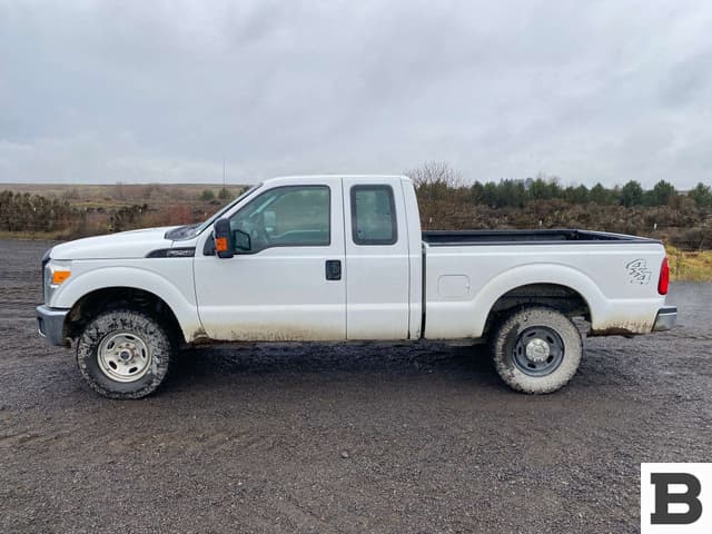 Image of Ford F-250 equipment image 1