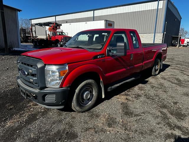 Image of Ford F-250 equipment image 1