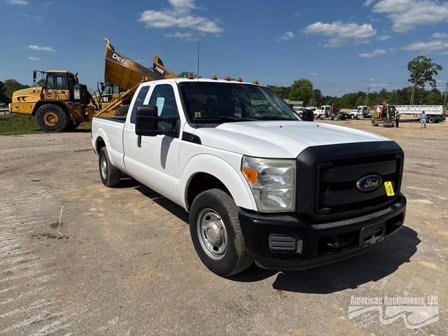 Image of Ford F-250 equipment image 2