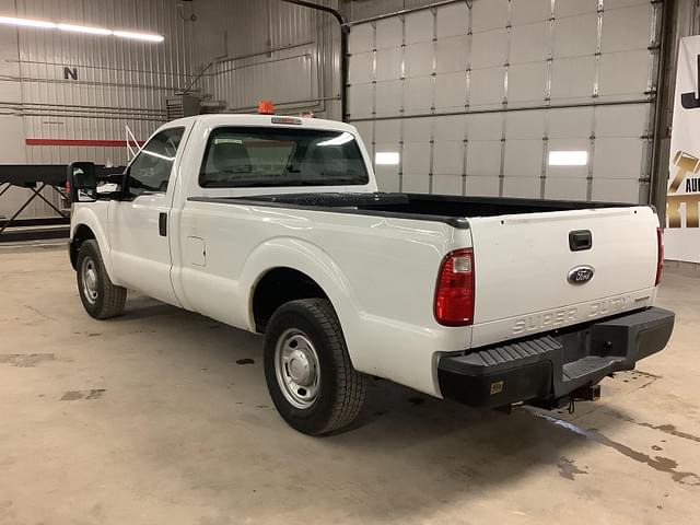 Thumbnail image Ford F-250 7