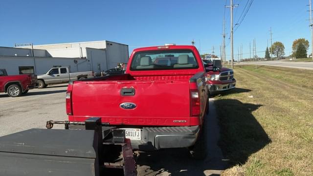 Image of Ford F-250 equipment image 4