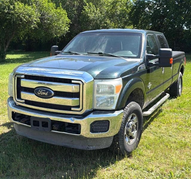 Image of Ford F-250 equipment image 1