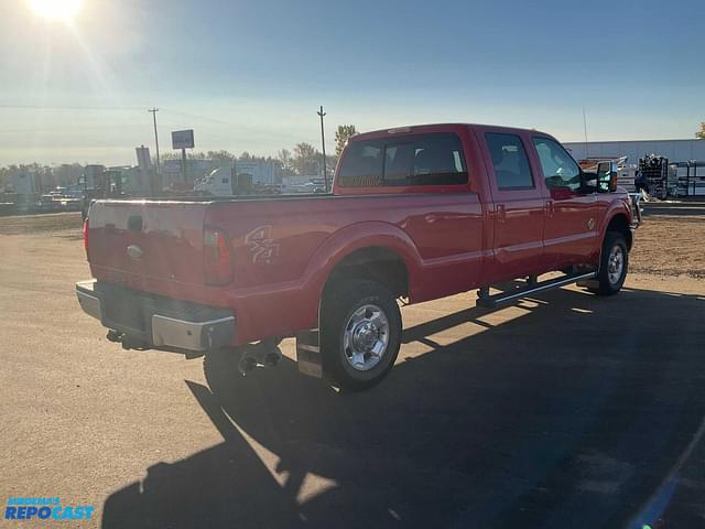 Image of Ford F-250 equipment image 2