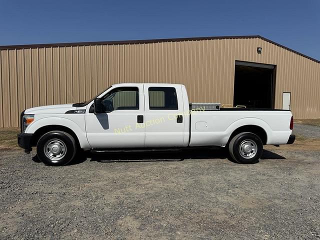 Image of Ford F-250 equipment image 1