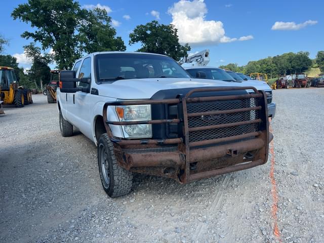 Image of Ford F-250 equipment image 4