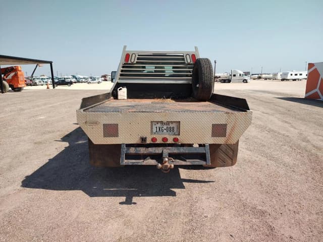 Image of Ford F-250 equipment image 3