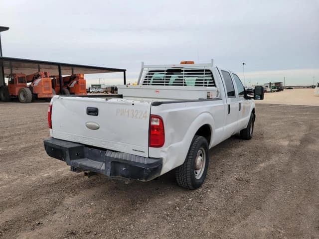 Image of Ford F-250 equipment image 4