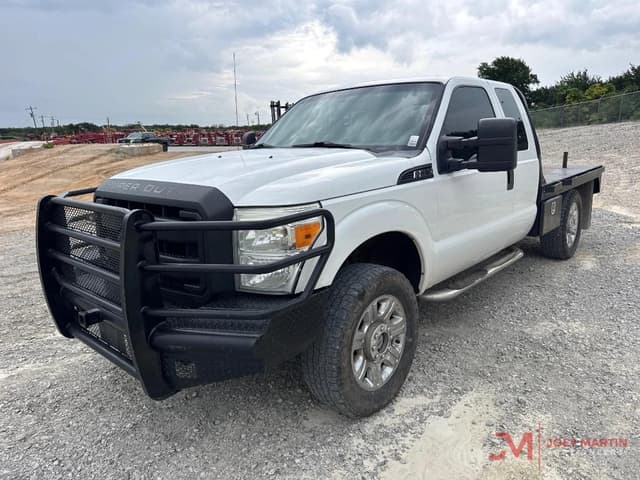 Image of Ford F-250 equipment image 3