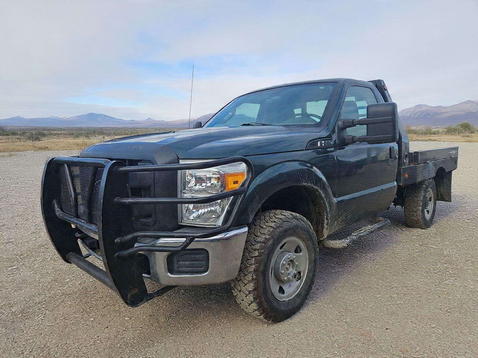 2012 Ford F-350 Equipment Image0