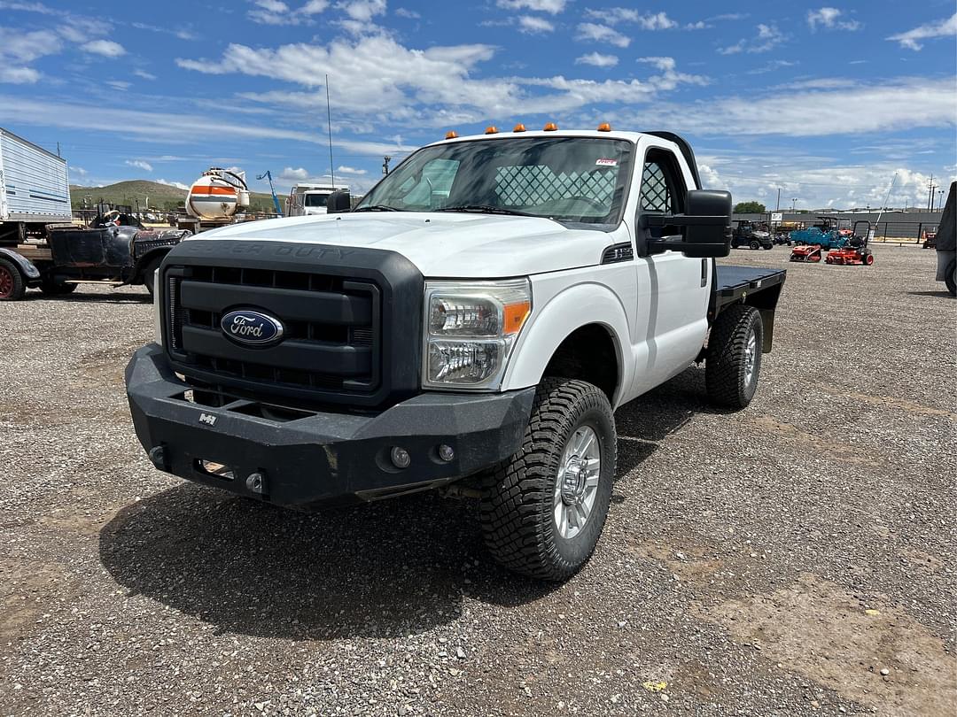Image of Ford F-350 Primary image