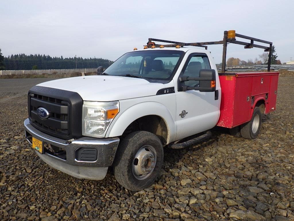 Image of Ford F-350 Primary image