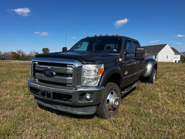 Image of Ford F-350 equipment image 3