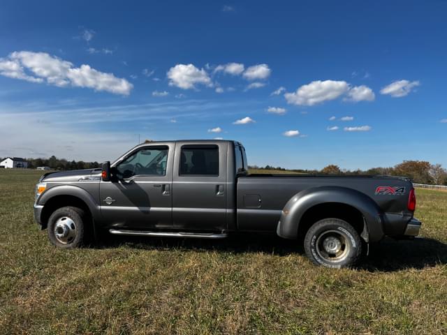 Image of Ford F-350 equipment image 4