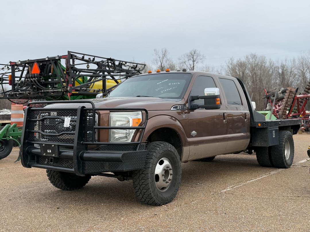 Image of Ford F-350 Primary image