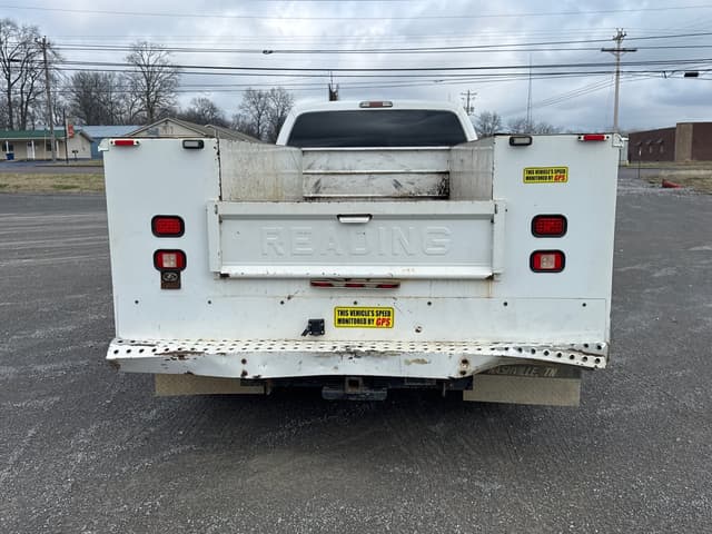 Image of Ford F-350 equipment image 2