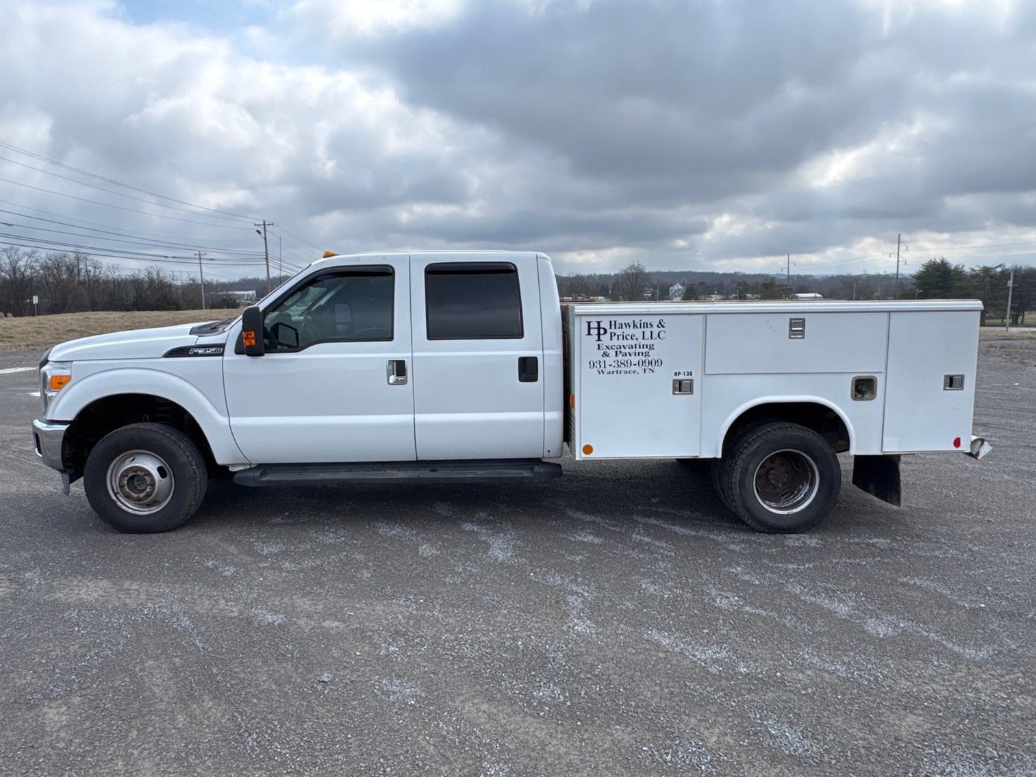 2012 Ford F-350 Equipment Image0