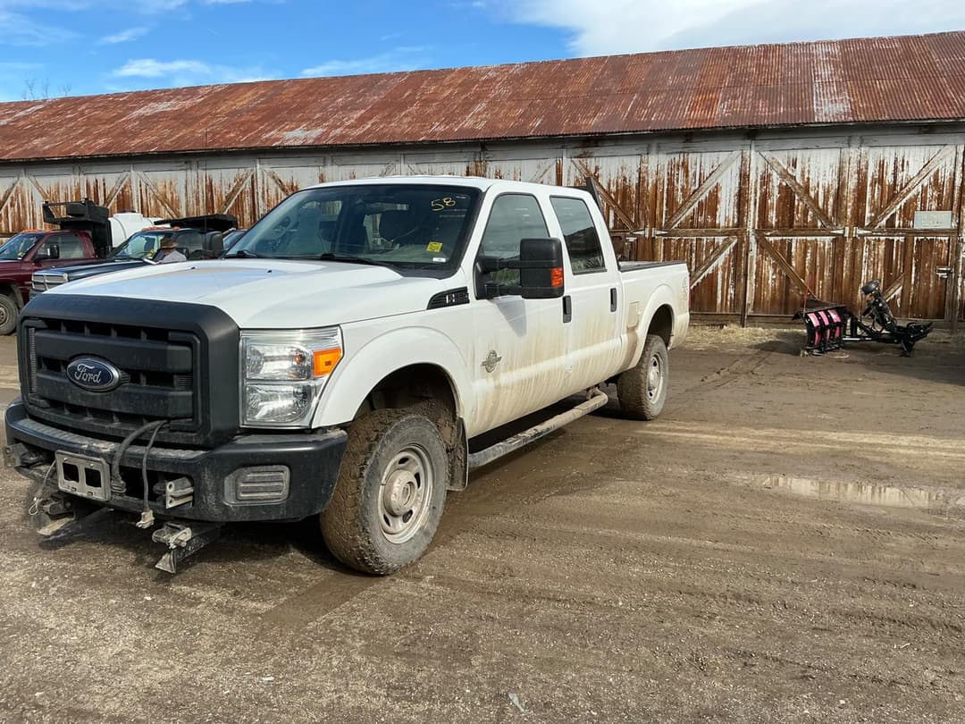 Image of Ford F-350 Primary image