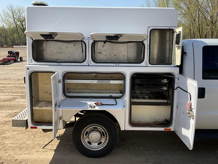 Main image Ford F-350 30