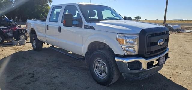 Image of Ford F-350 equipment image 1