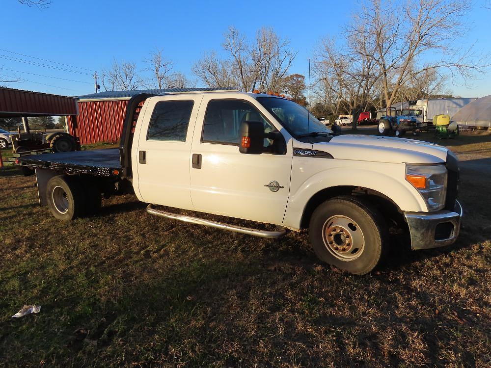 Image of Ford F-350 Primary image