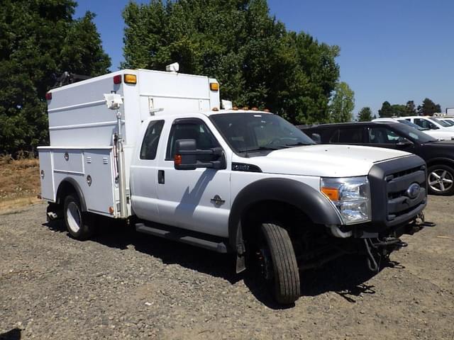 Image of Ford F-450 equipment image 1