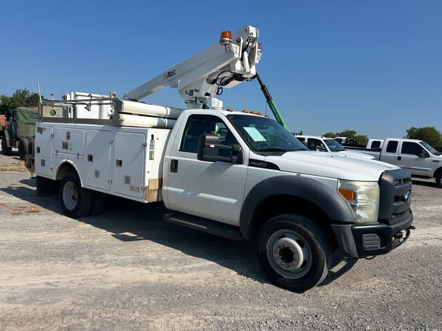 Image of Ford F-450 equipment image 1
