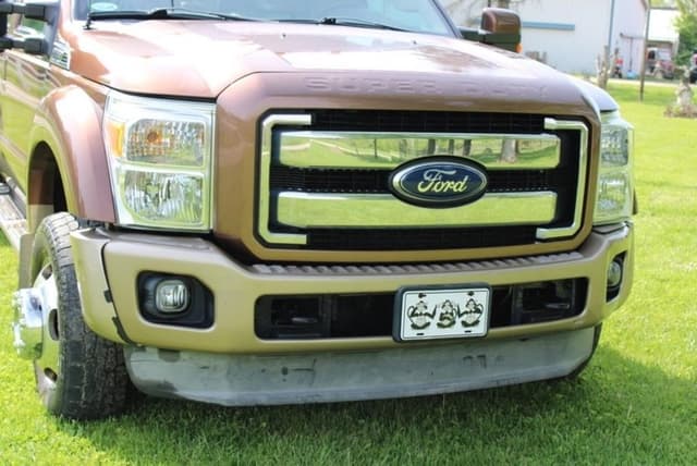 Image of Ford F-450 equipment image 3